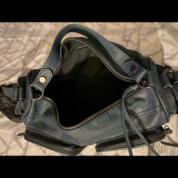 BCBGeneration - Picture 2 of 3